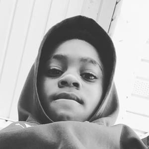 Meet your Posher, Charles